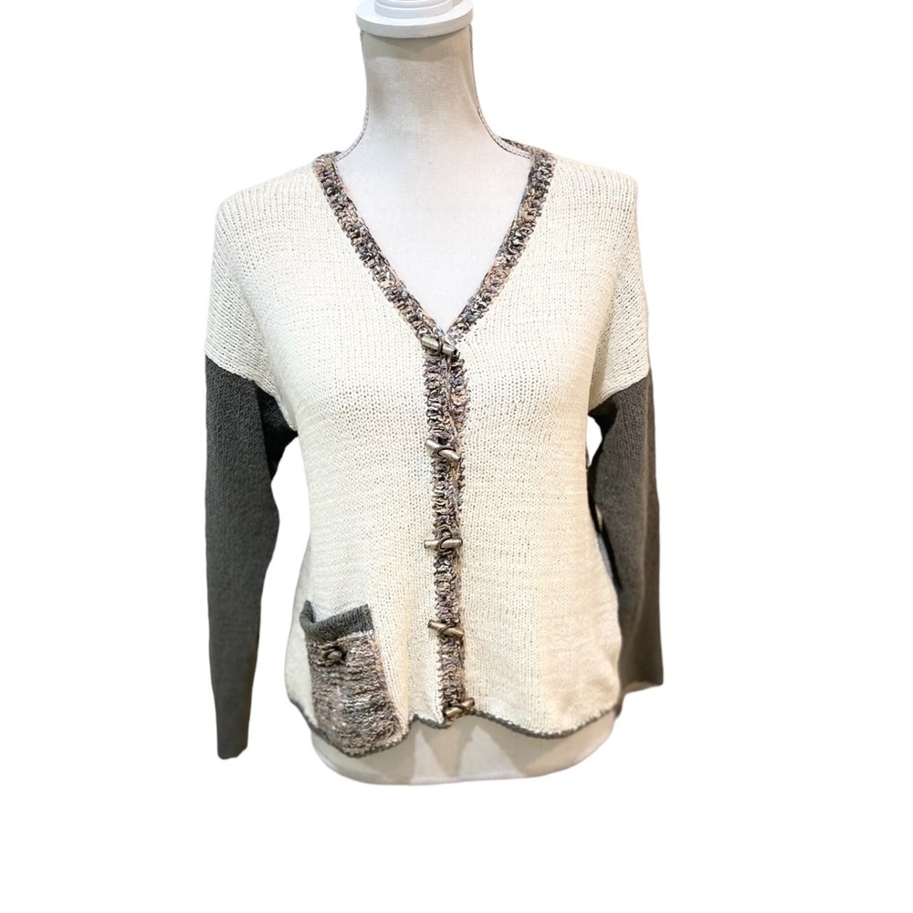 Vintage Ani Barrie v neck cream & olive nubby knit cardigan sweater size xs